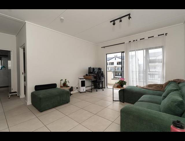 1 BEDROOM APARTMENT FOR SALE IN THE HUNTSMAN